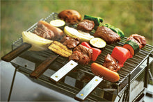 Load image into Gallery viewer, 665688 UNIFLAME Twin Skewer 烤肉串架 (4 支) - SOLOBITO