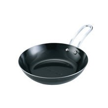 將圖片載入圖庫檢視器 666357 UNIFLAME Black iron coated pan 小黑鍋 - solobito