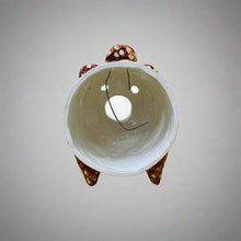 Load image into Gallery viewer, Mini Mosquito Coil Pig 迷你蚊香豬 (九谷燒) - SOLOBITO