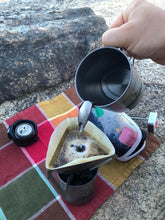 Load image into Gallery viewer, Tetra  Drip  02S Stainless steel Foldable Dripper 摺合式不鏽鋼咖啡濾架 - SOLOBITO