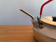 Load image into Gallery viewer, Sosogu_ Kettle Drip Pot Parts (M) Extremely Fine 手沖壺咀 RED - SOLOBITO
